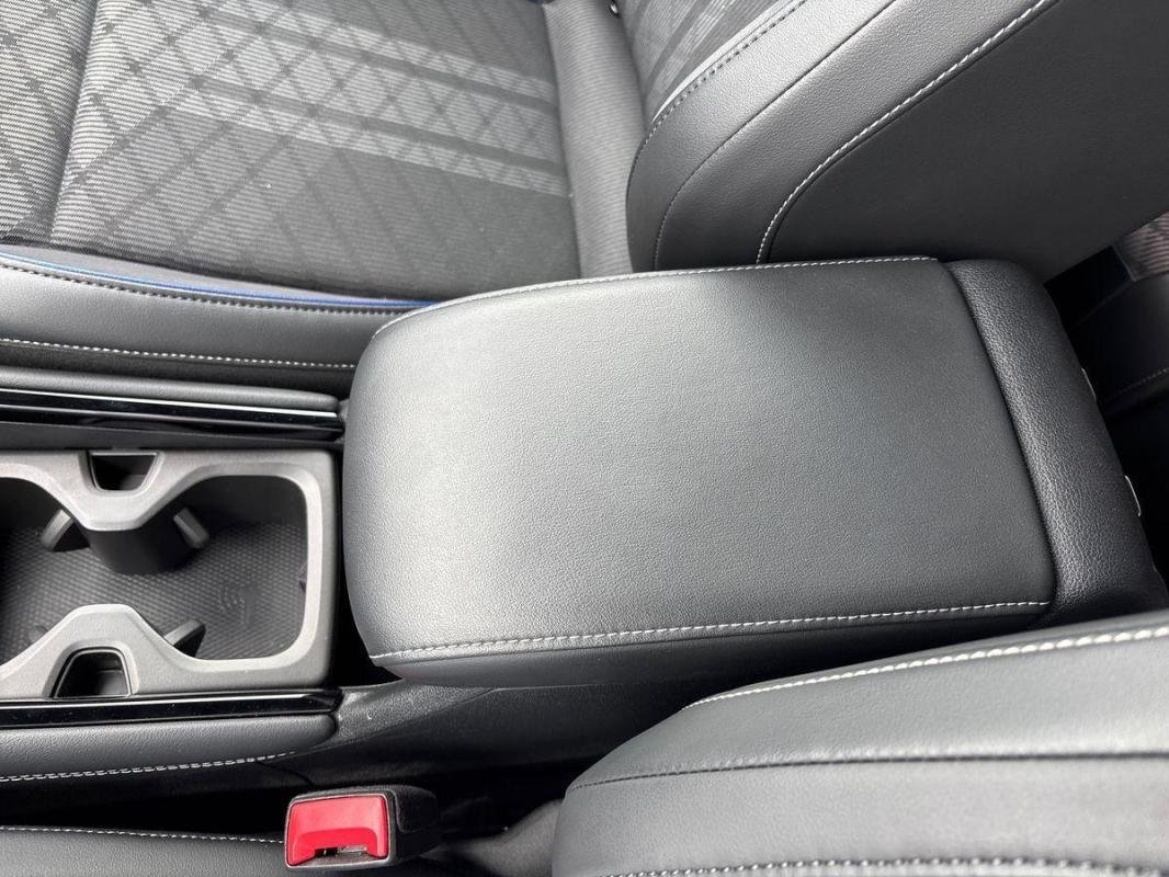 Volkswagen Tiguan - Photo 12