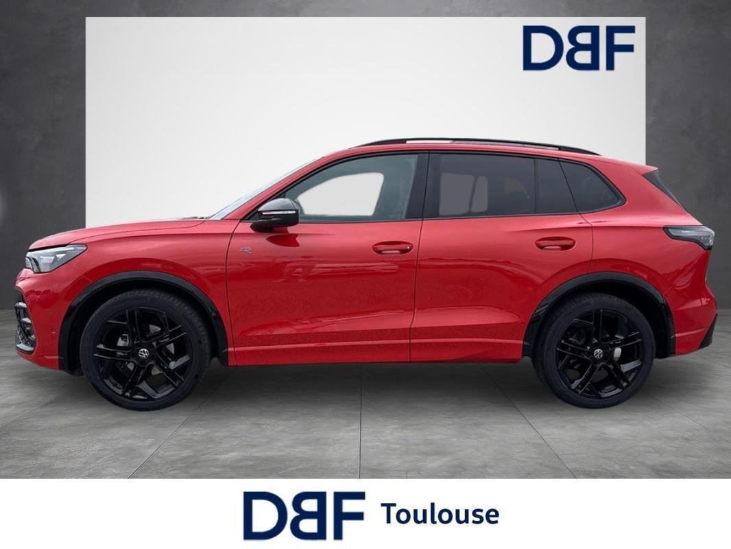 Volkswagen Tiguan - Photo 2