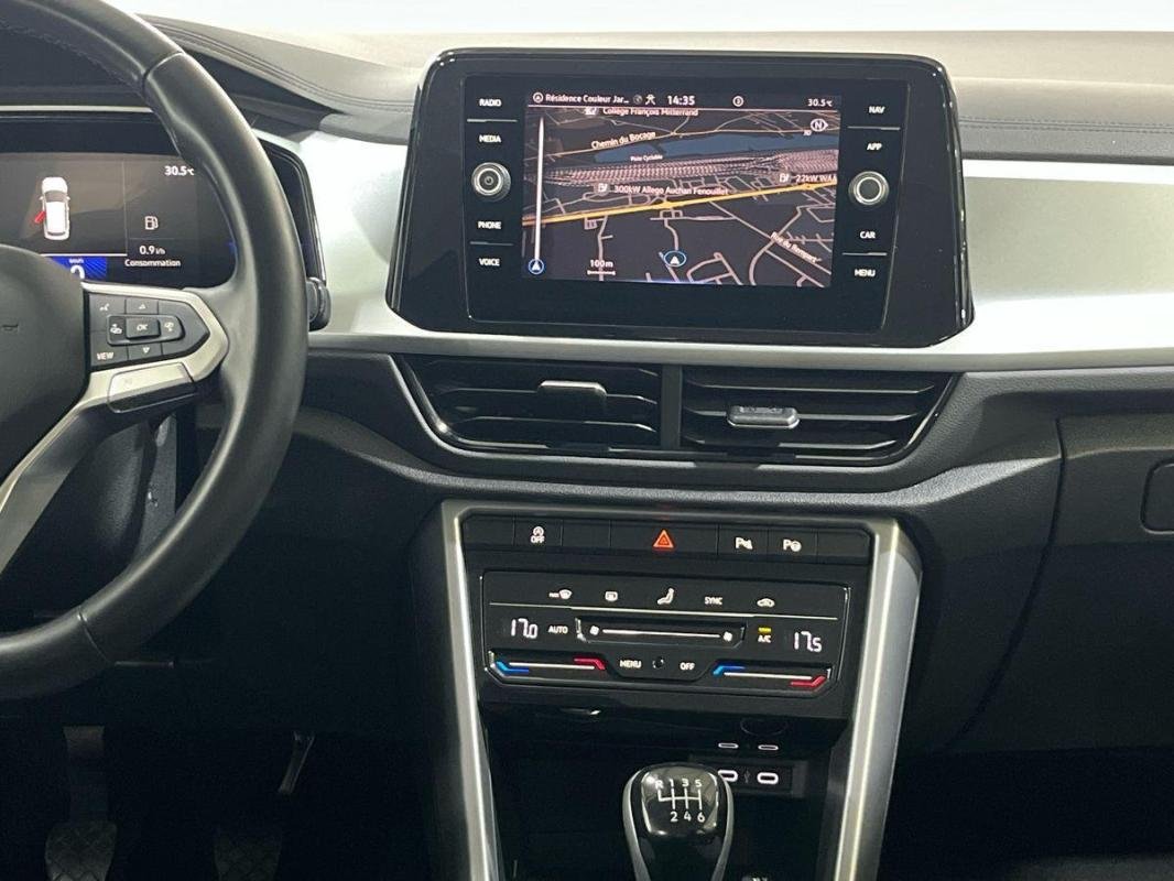 Volkswagen T-Roc - Photo 10