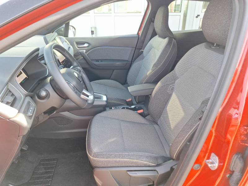 Renault Captur - Photo 10
