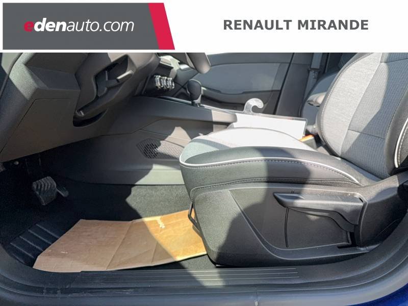 Renault Clio - Photo 24