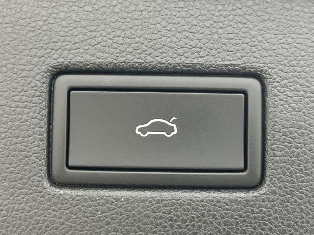 Volkswagen Tiguan - Photo 35
