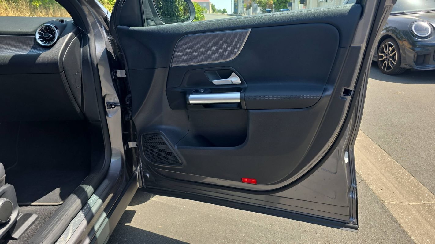 Mercedes Classe E - Photo 23