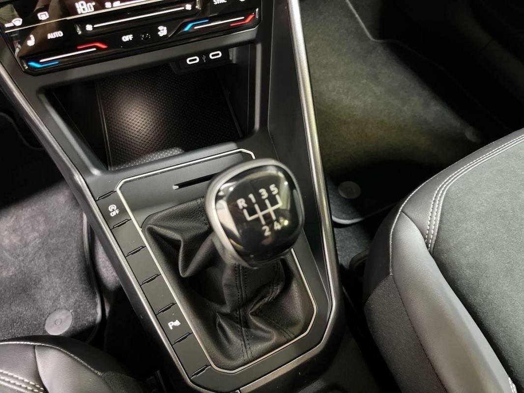 Volkswagen Polo - Photo 11