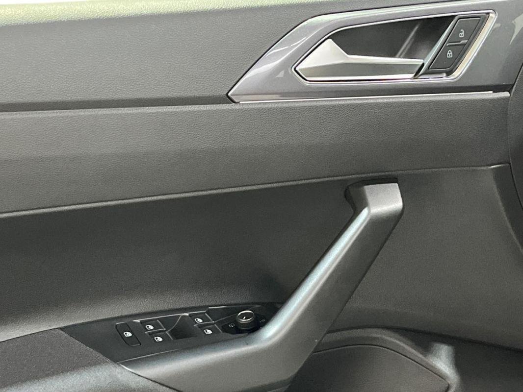 Volkswagen Polo - Photo 15