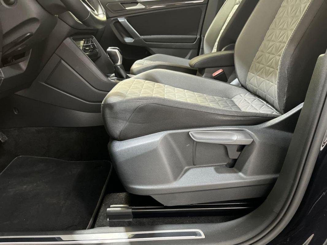 Volkswagen Tiguan - Photo 14