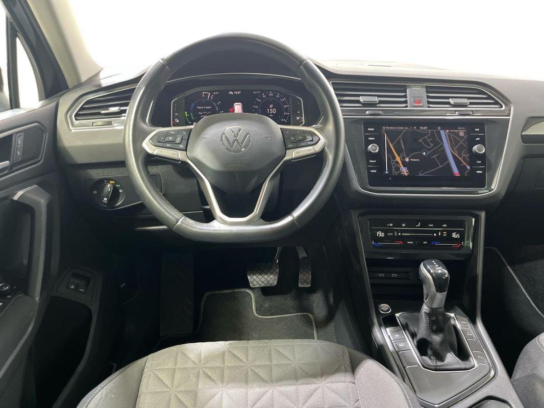 Volkswagen Tiguan - Photo 24