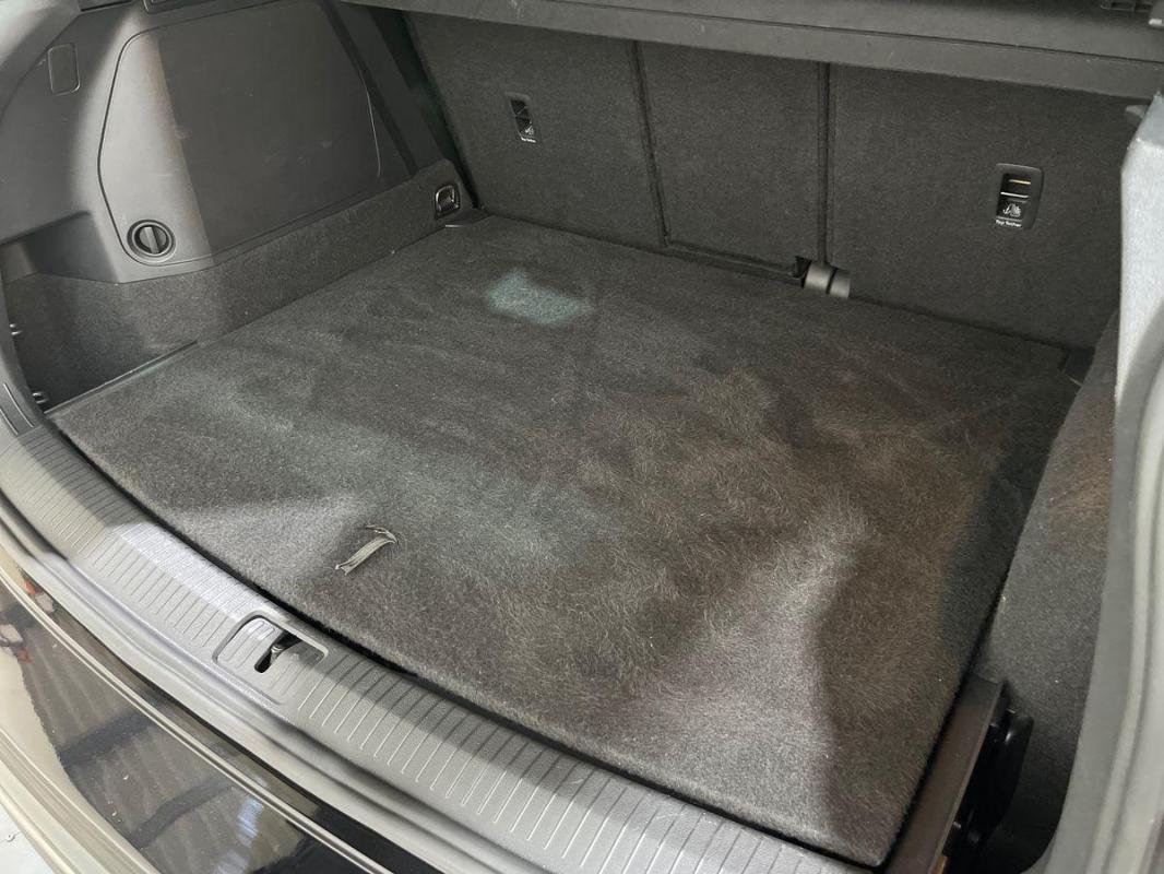 Volkswagen Tiguan - Photo 32