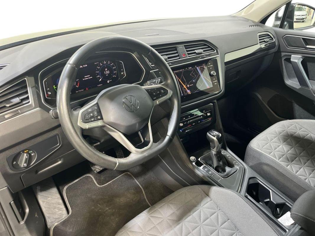 Volkswagen Tiguan - Photo 9