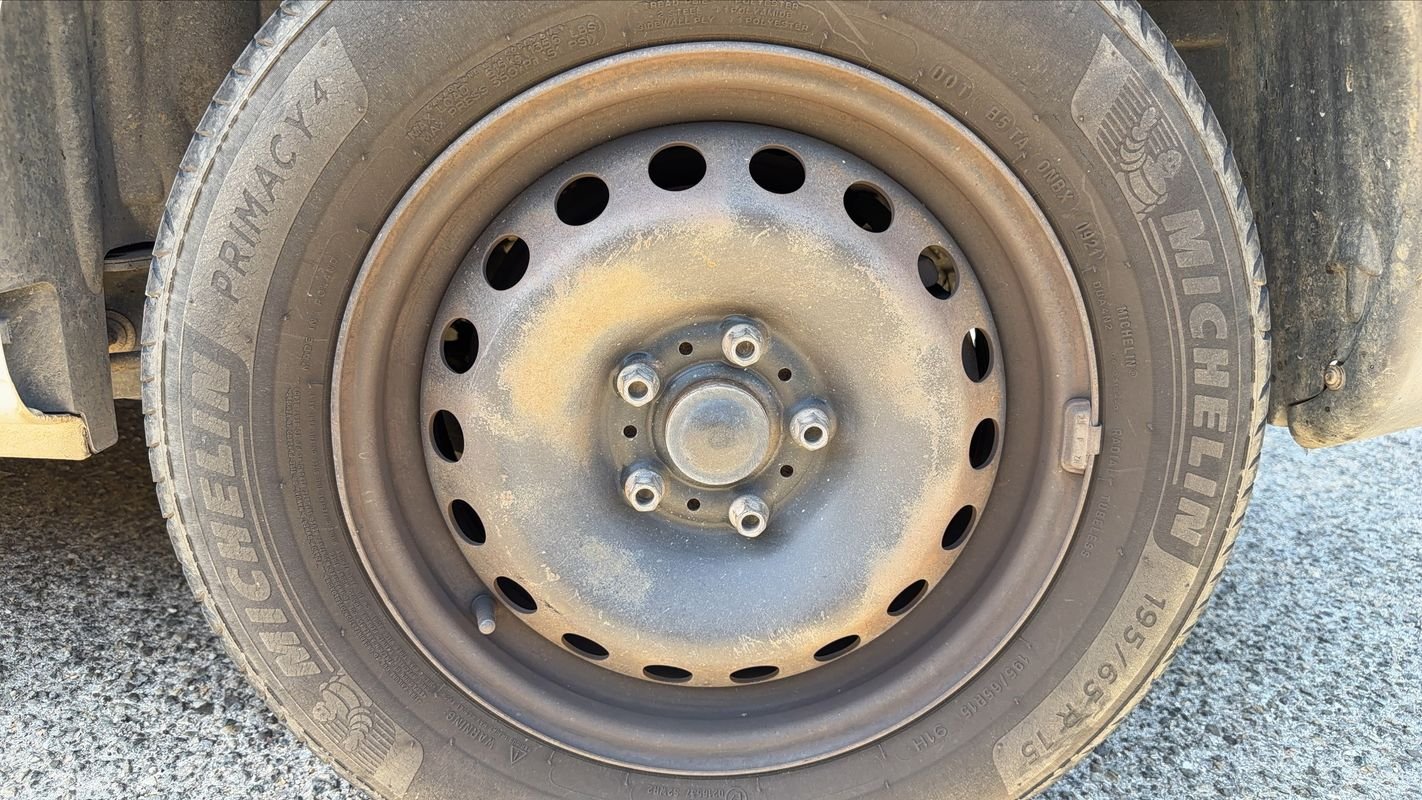 Renault Kangoo Express - Photo 19