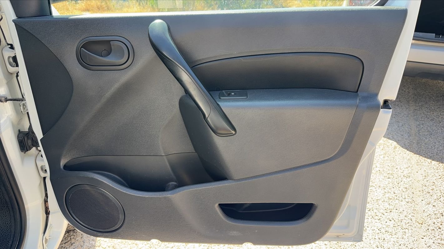 Renault Kangoo Express - Photo 24