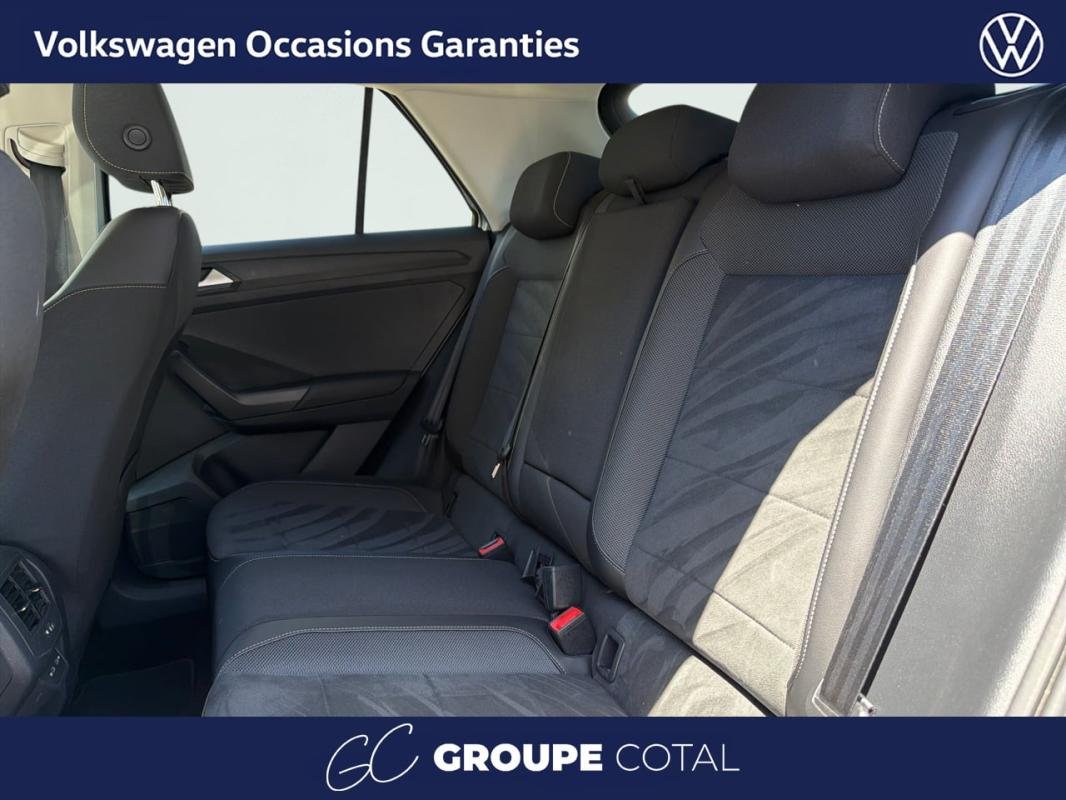 Volkswagen T-Roc - Photo 14