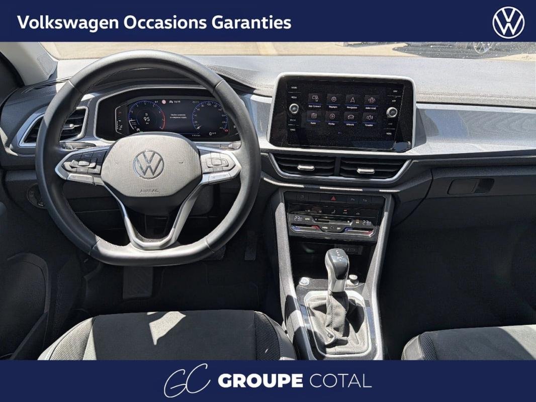 Volkswagen T-Roc - Photo 15