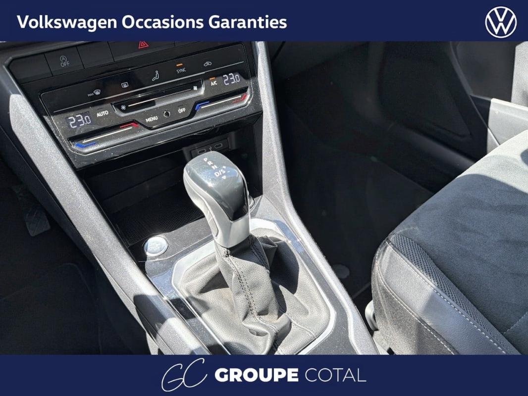 Volkswagen T-Roc - Photo 16
