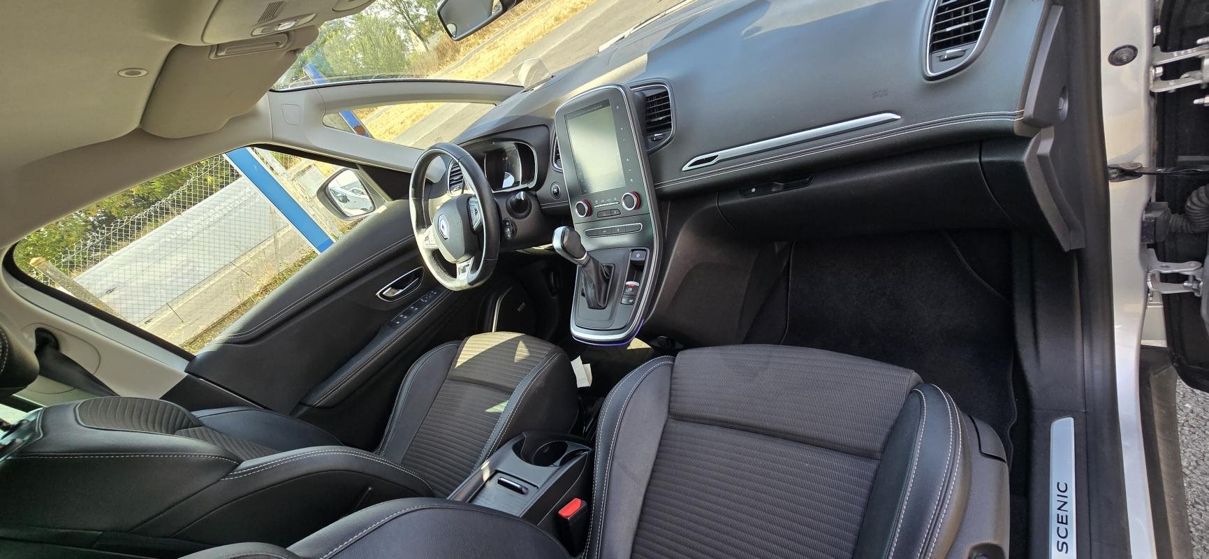 Renault Scénic - Photo 6