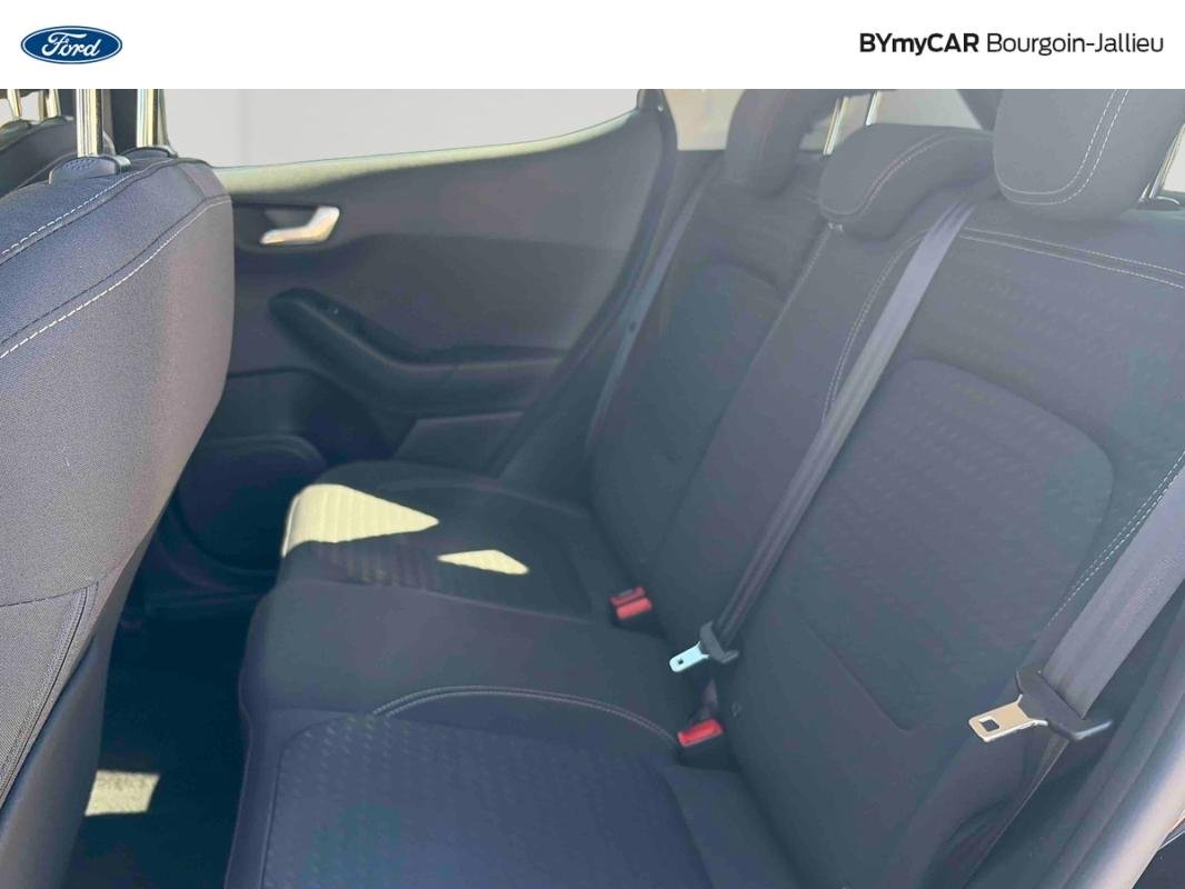 Ford Fiesta - Photo 12