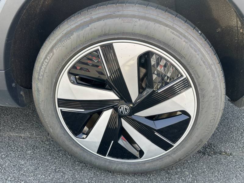 MG ZS - Photo 12