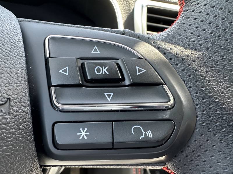 MG ZS - Photo 29