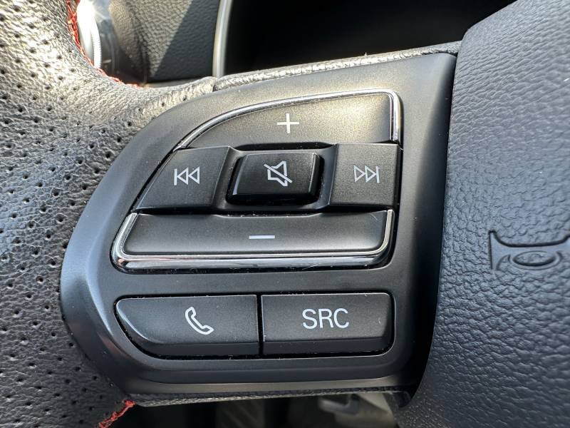 MG ZS - Photo 30