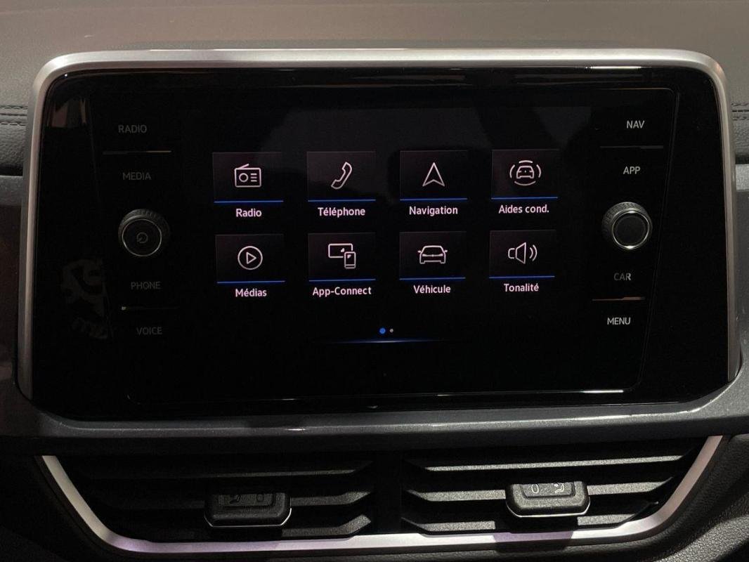 Volkswagen T-Roc - Photo 16