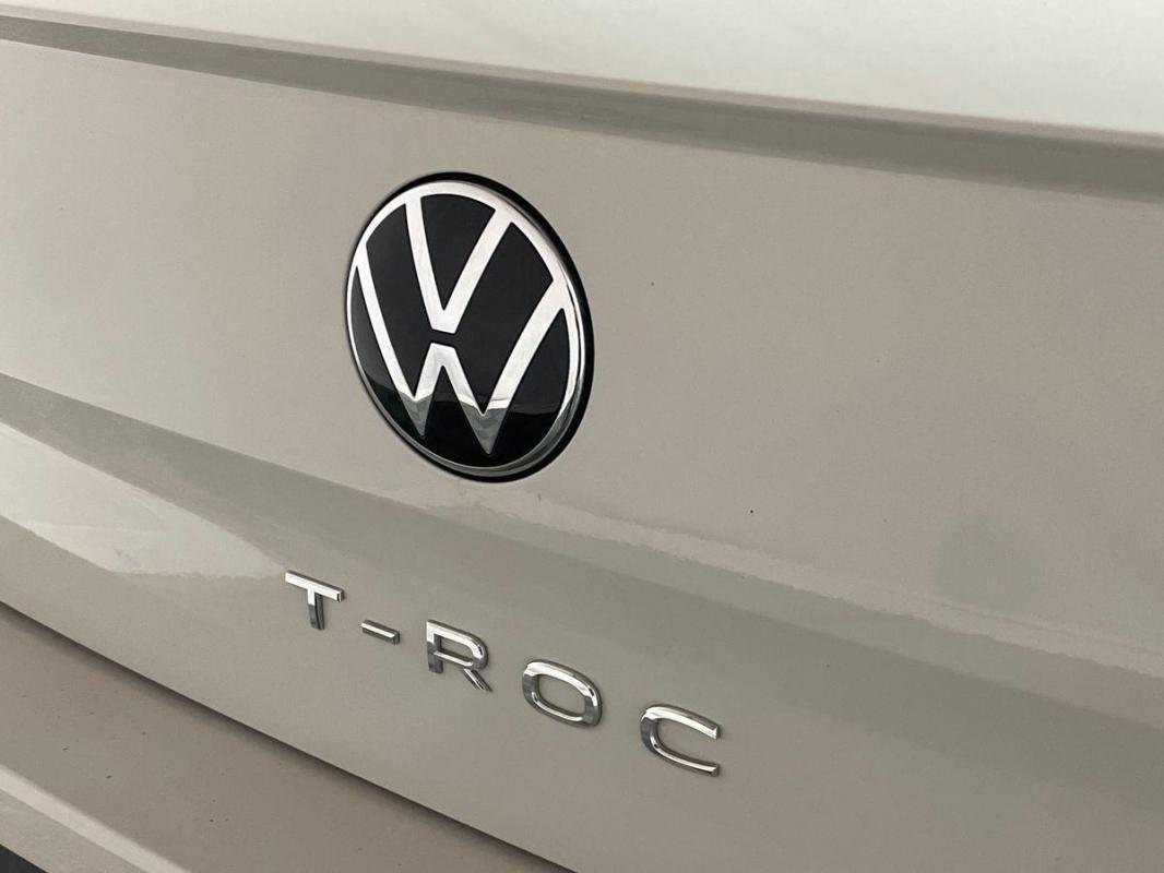 Volkswagen T-Roc - Photo 27