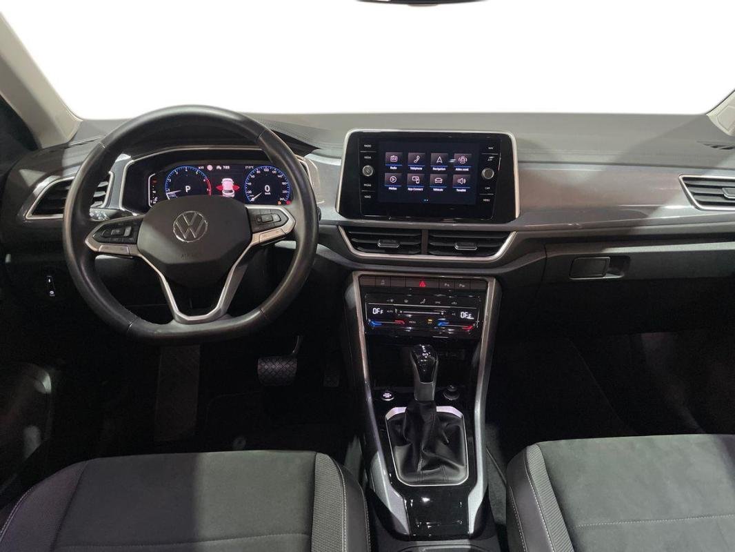 Volkswagen T-Roc - Photo 8