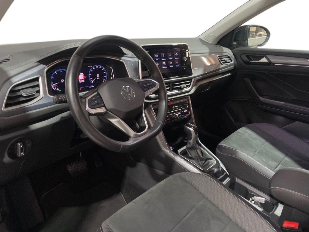 Volkswagen T-Roc - Photo 9