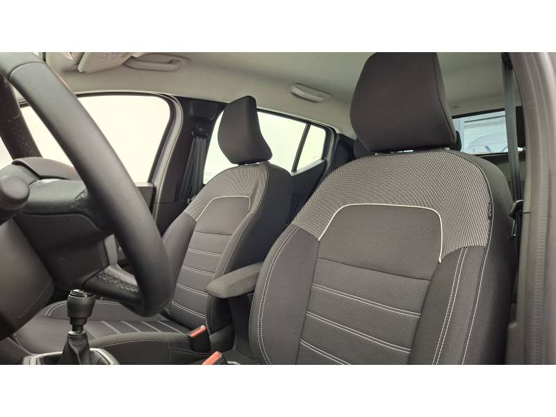 Dacia Sandero - Photo 31