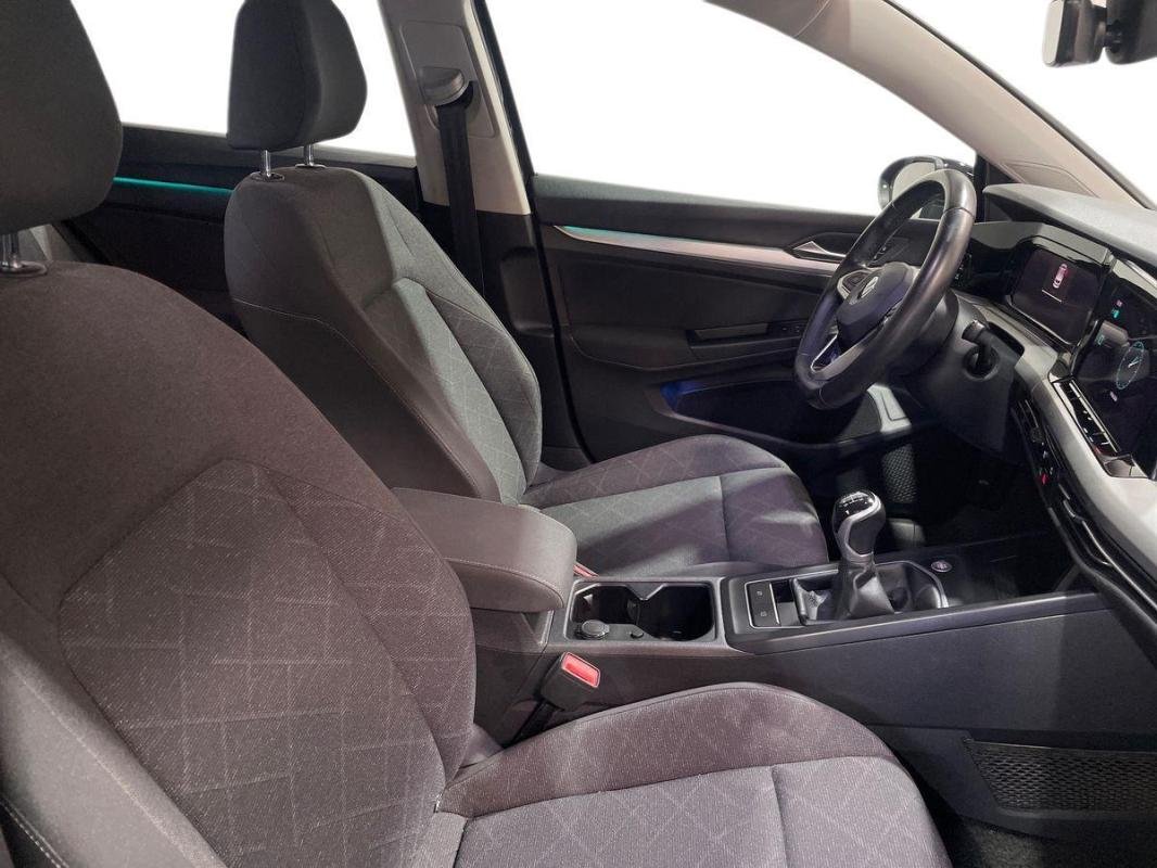 Volkswagen Golf - Photo 13