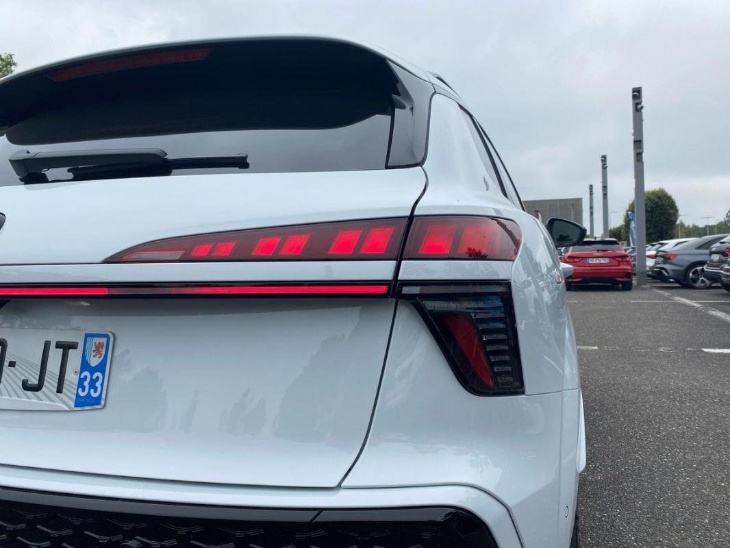 Audi Q3 - Photo 27