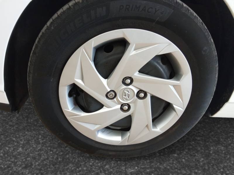 Hyundai i20 - Photo 14