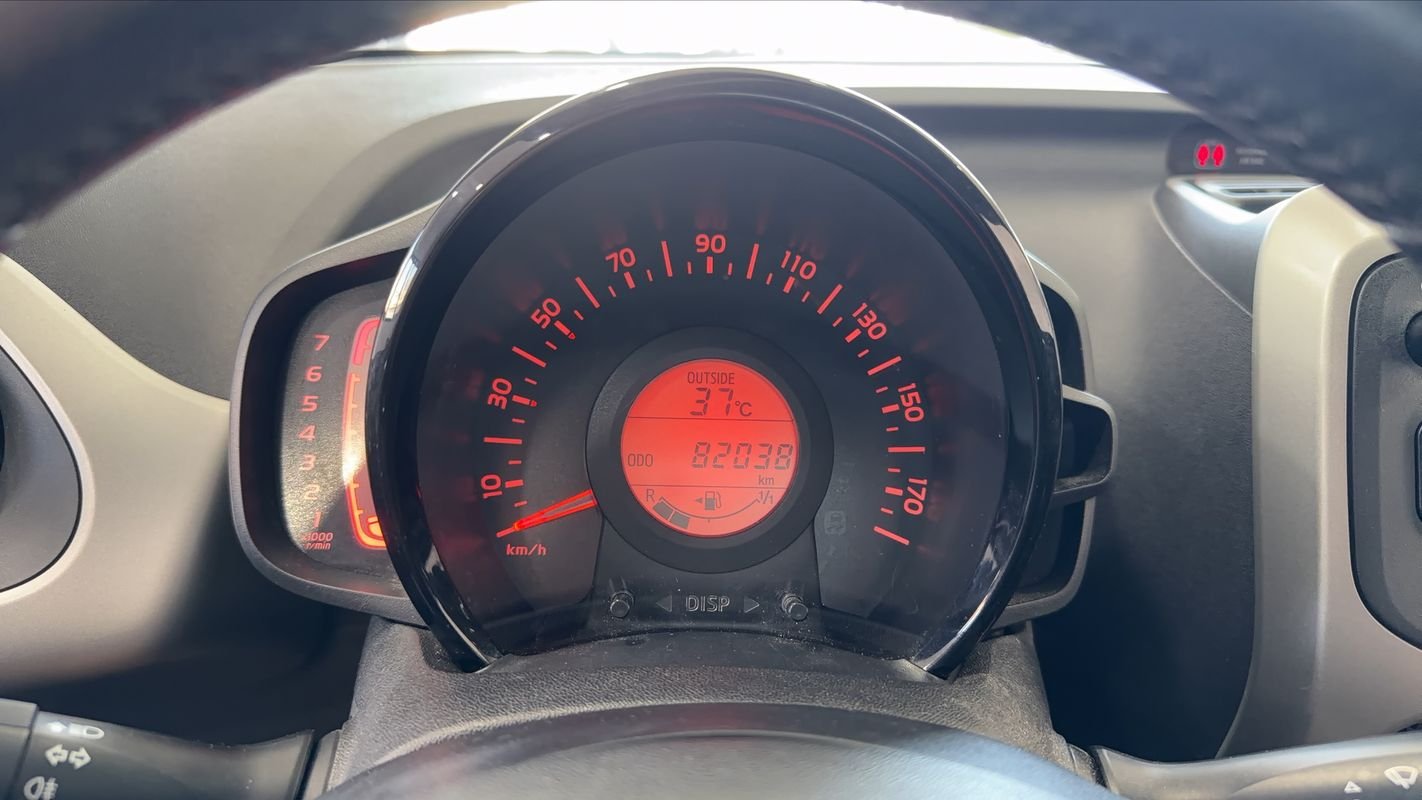 Toyota Aygo - Photo 12