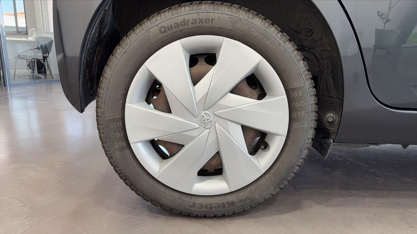 Toyota Aygo - Photo 16