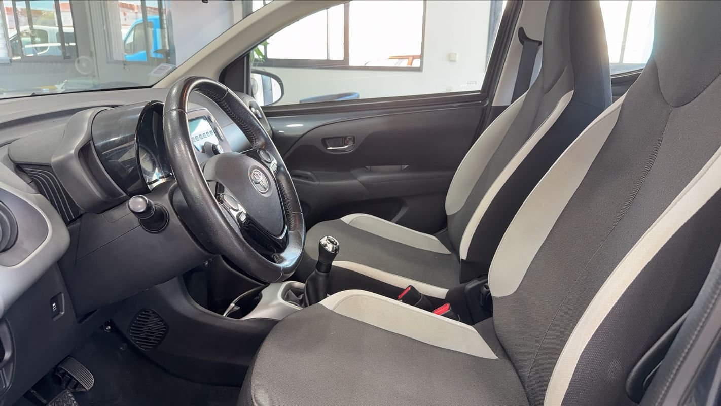 Toyota Aygo - Photo 27