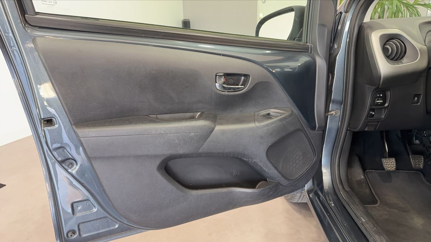 Toyota Aygo - Photo 7