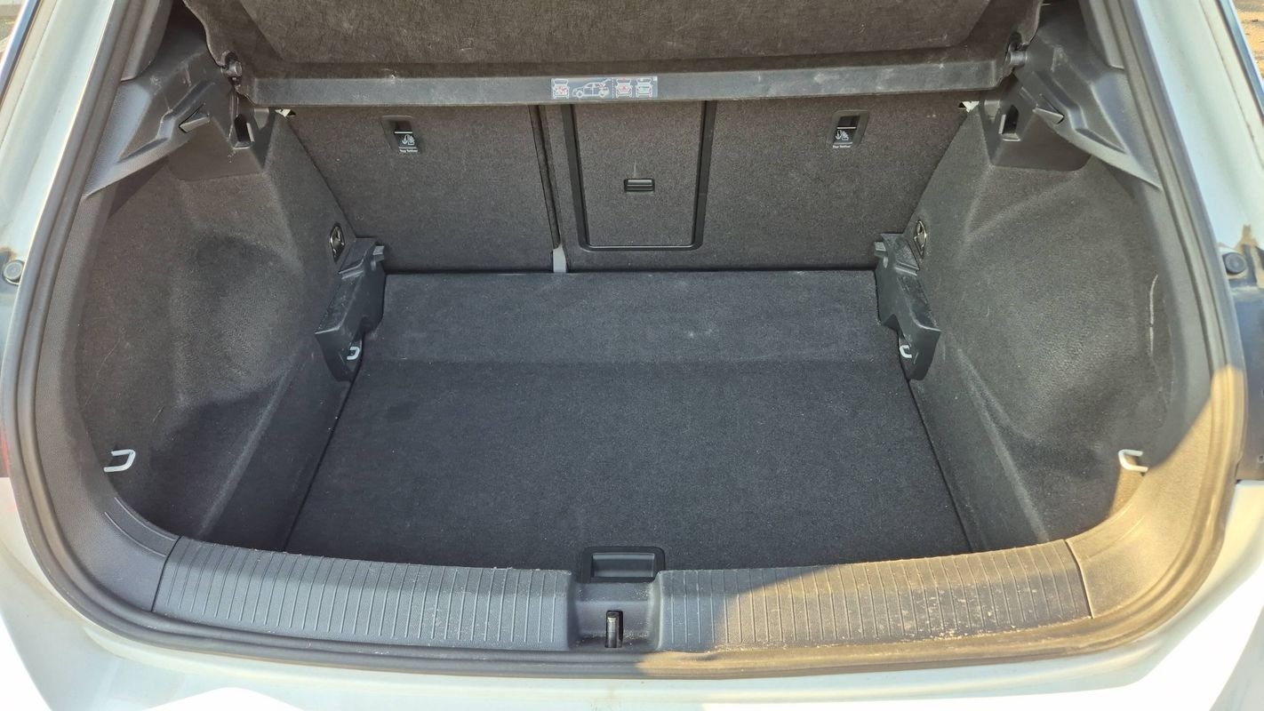 Volkswagen T-Roc - Photo 14