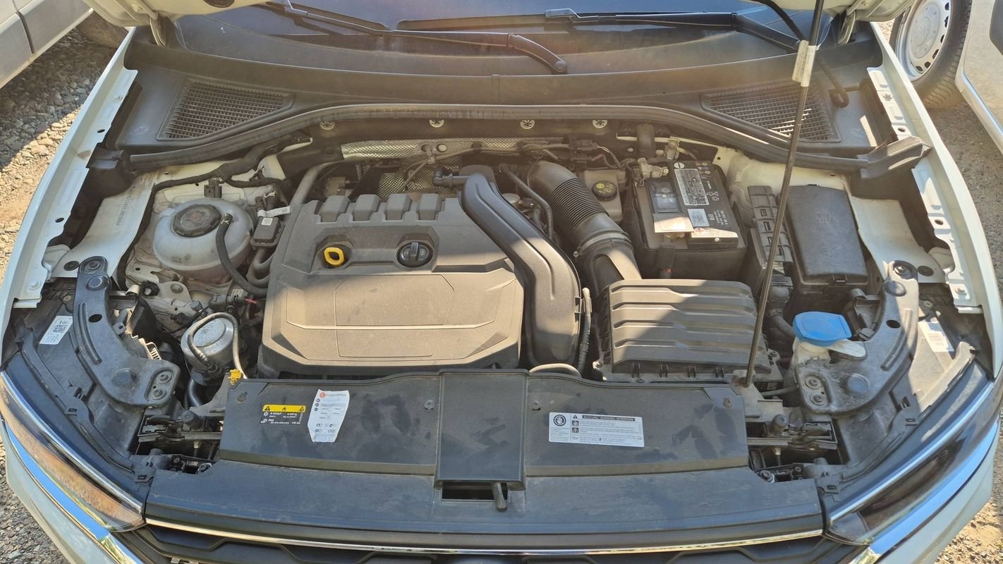 Volkswagen T-Roc - Photo 15