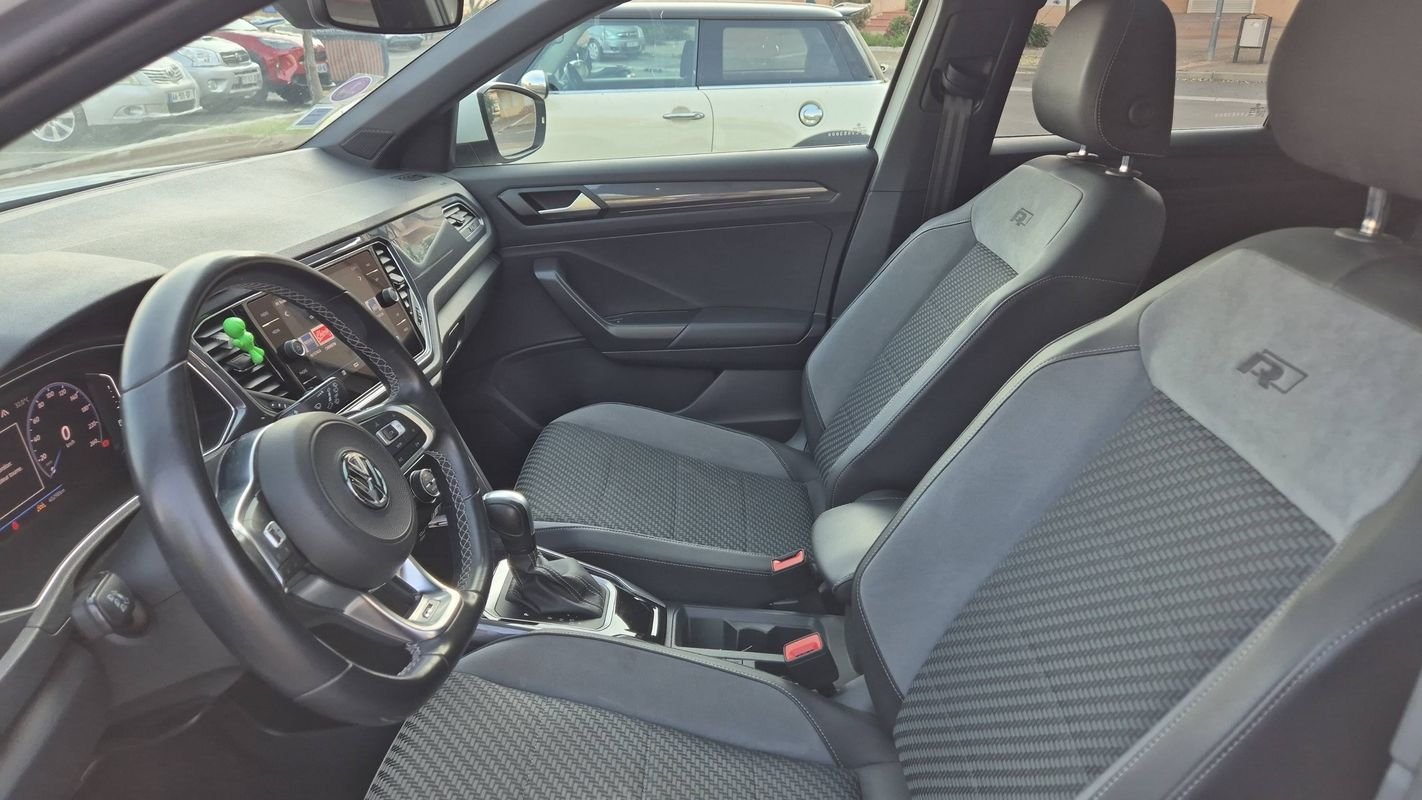 Volkswagen T-Roc - Photo 26