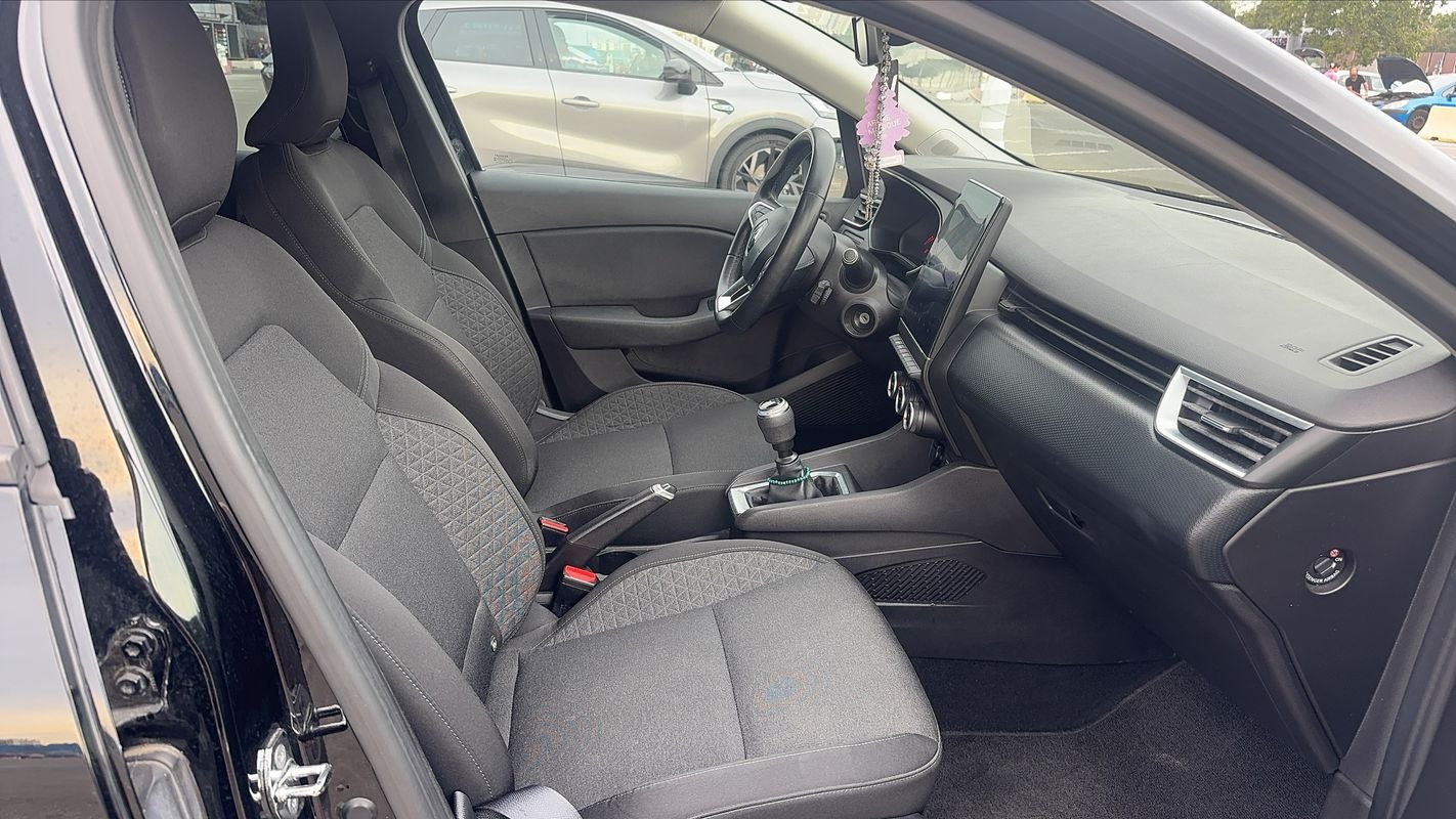 Renault Clio - Photo 25