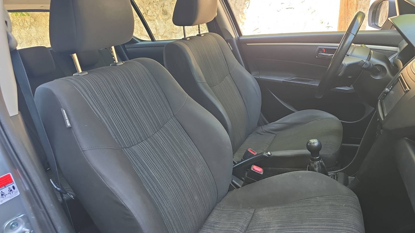 Suzuki Swift - Photo 25