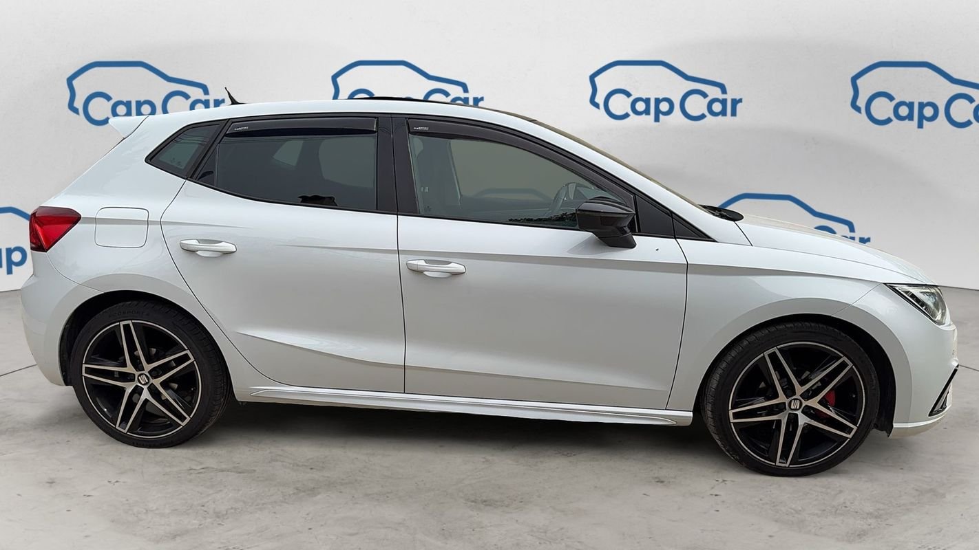 Seat Ibiza - Photo 4