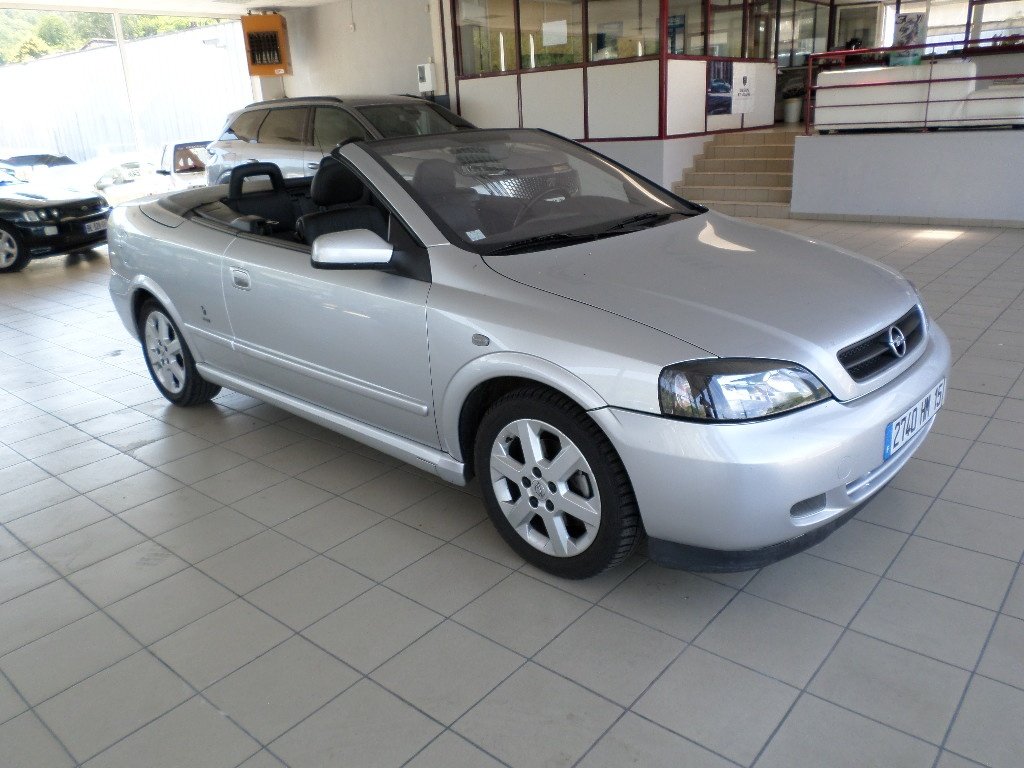 Opel Astra - Photo 11