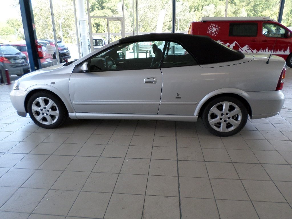 Opel Astra - Photo 5
