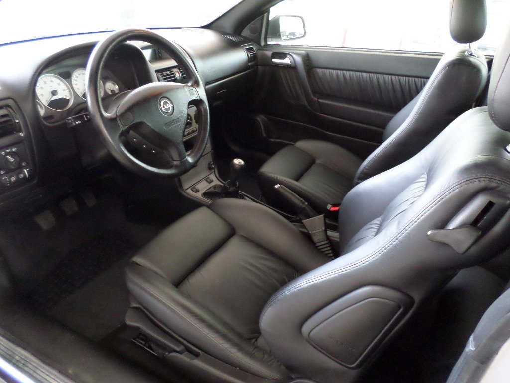 Opel Astra - Photo 6