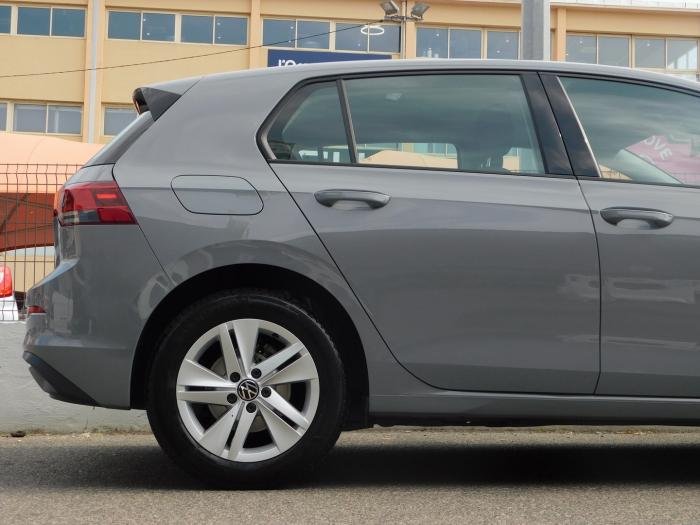Volkswagen Golf - Photo 5