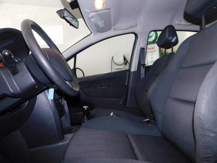 Peugeot 207 - Photo 12