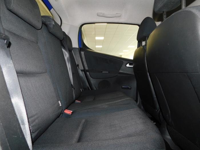 Peugeot 207 - Photo 17