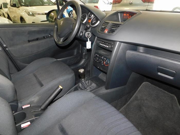 Peugeot 207 - Photo 19