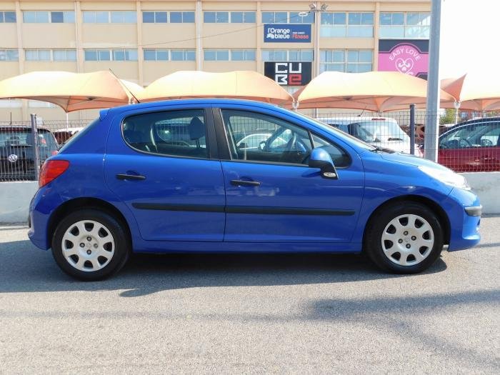 Peugeot 207 - Photo 4