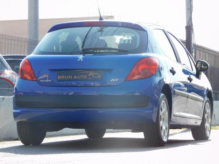Peugeot 207 - Photo 5